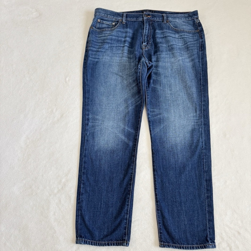 Lucky Brand 221 Original Straight Jeans 40x32 (40x31) Mens Medium Wash